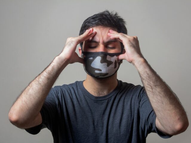 Тревожные симптомы головной боли: когда нужно срочно обратиться к неврологу?